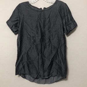 1250 Degrees Celsius Women's S Small Short Sleeve Chambray Blouse